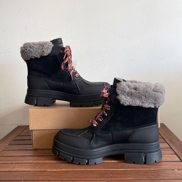 UGG Ashton Addie Boots Black US Women Size 8.5/UK 6.5/EU 39.5 - Picture 3 of 14